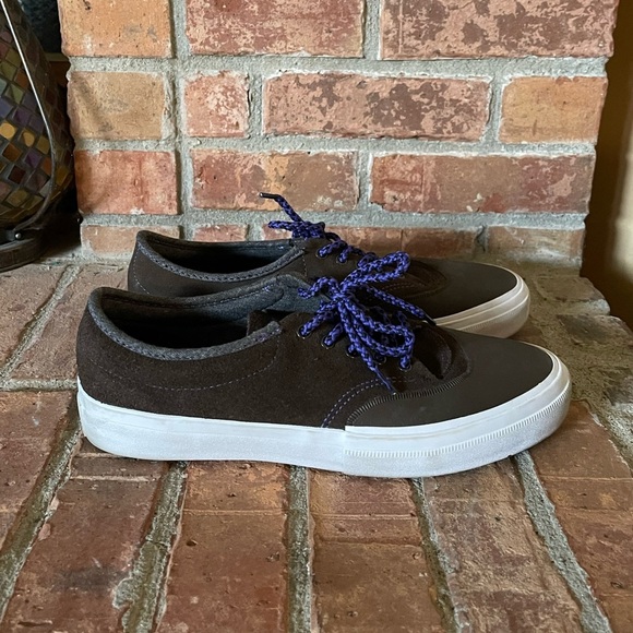 Converse Cons Unisex Sneakers - Picture 3 of 10
